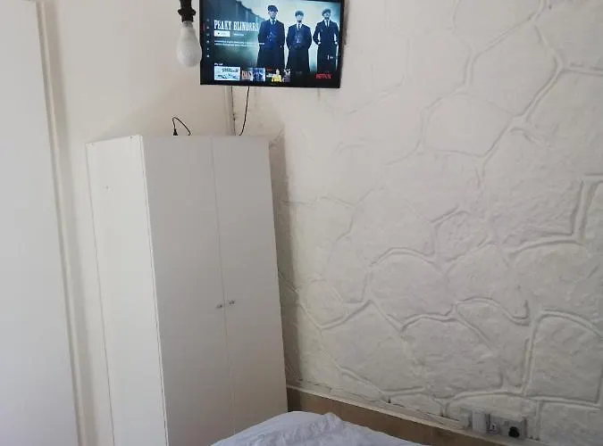 Sparrows Nest Апартаменты Ларнака