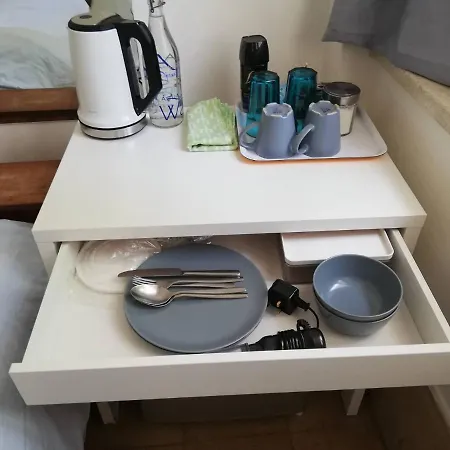 Sparrows Nest * Larnaca