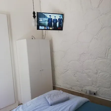 Sparrows Nest Apartament Larnaca