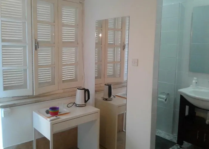 Sparrows Nest Appartement *